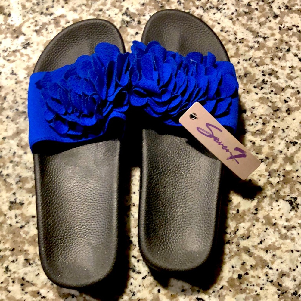 Seven7 French Blue Sandal Sz 11M
